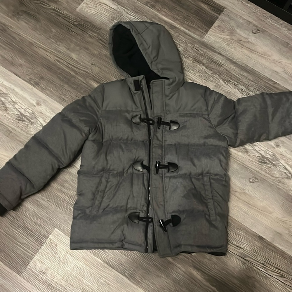 Elie Tahari Gray Puffer Jacket Hood